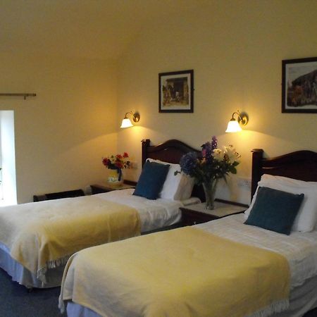 קאסלמיין The Anvil Bar B&B מראה חיצוני תמונה