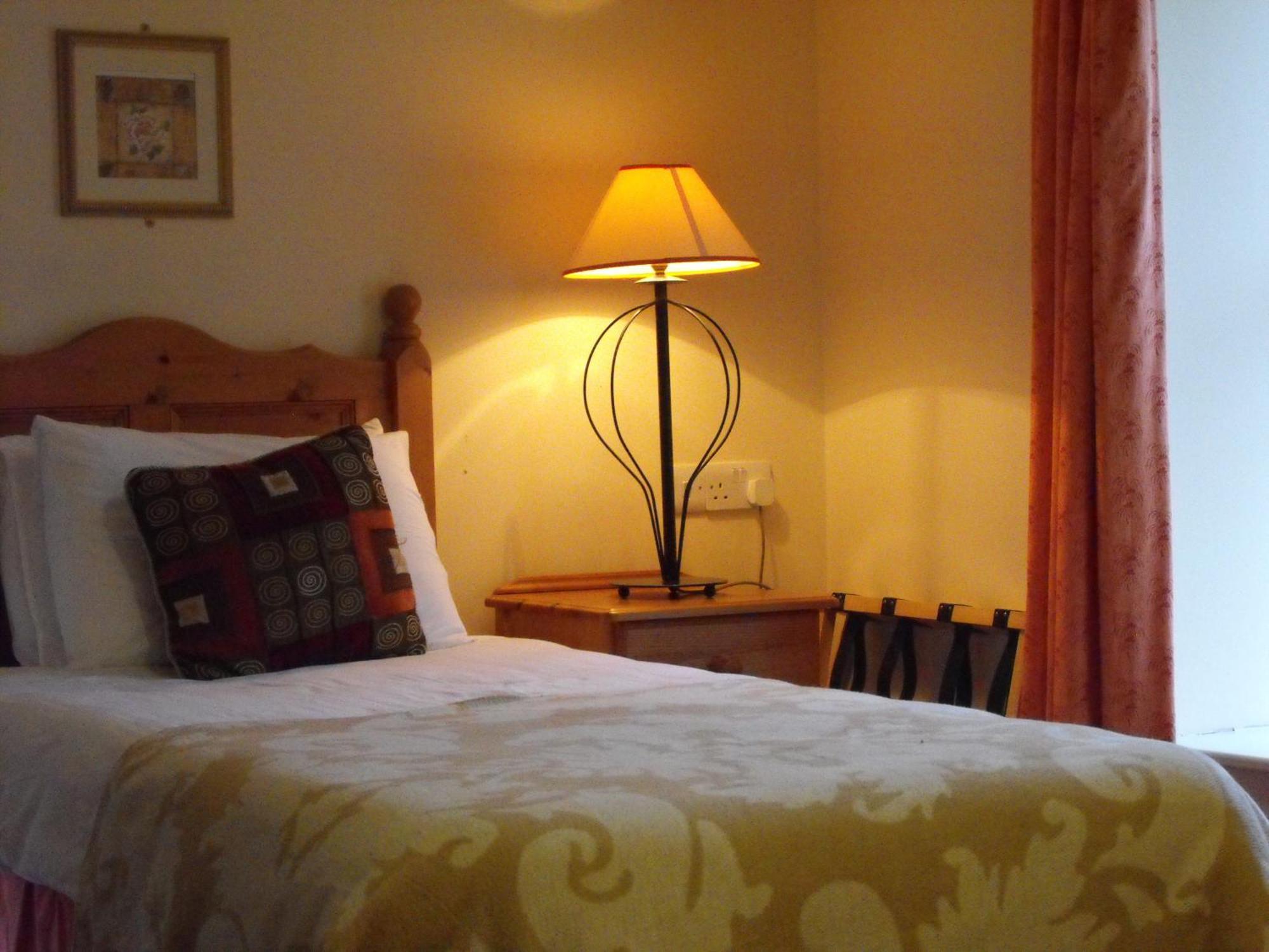 קאסלמיין The Anvil Bar B&B מראה חיצוני תמונה